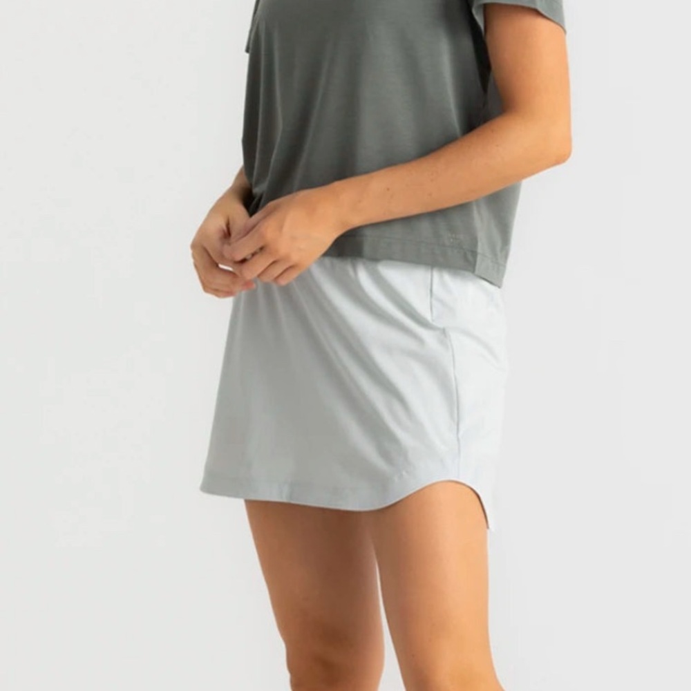 Free fly woman’s bamboo skort - Picture 5 of 12